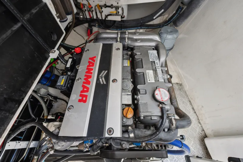 Noble House Yacht Photos Pics 