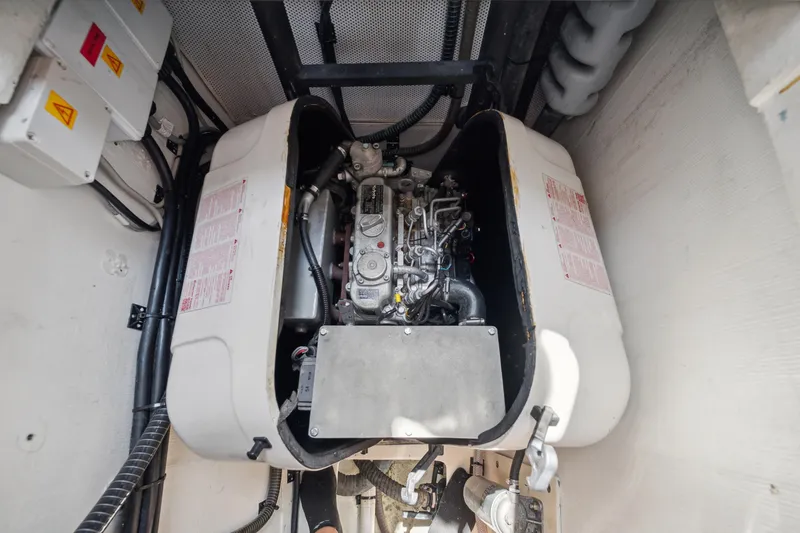 Noble House Yacht Photos Pics 