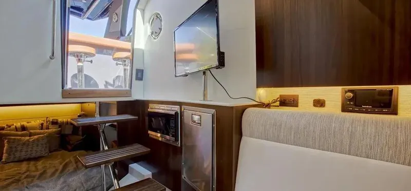  Yacht Photos Pics Interior of 2023 Cruisers Yachts 38 GLS, featuring modern amenities and stylish design.