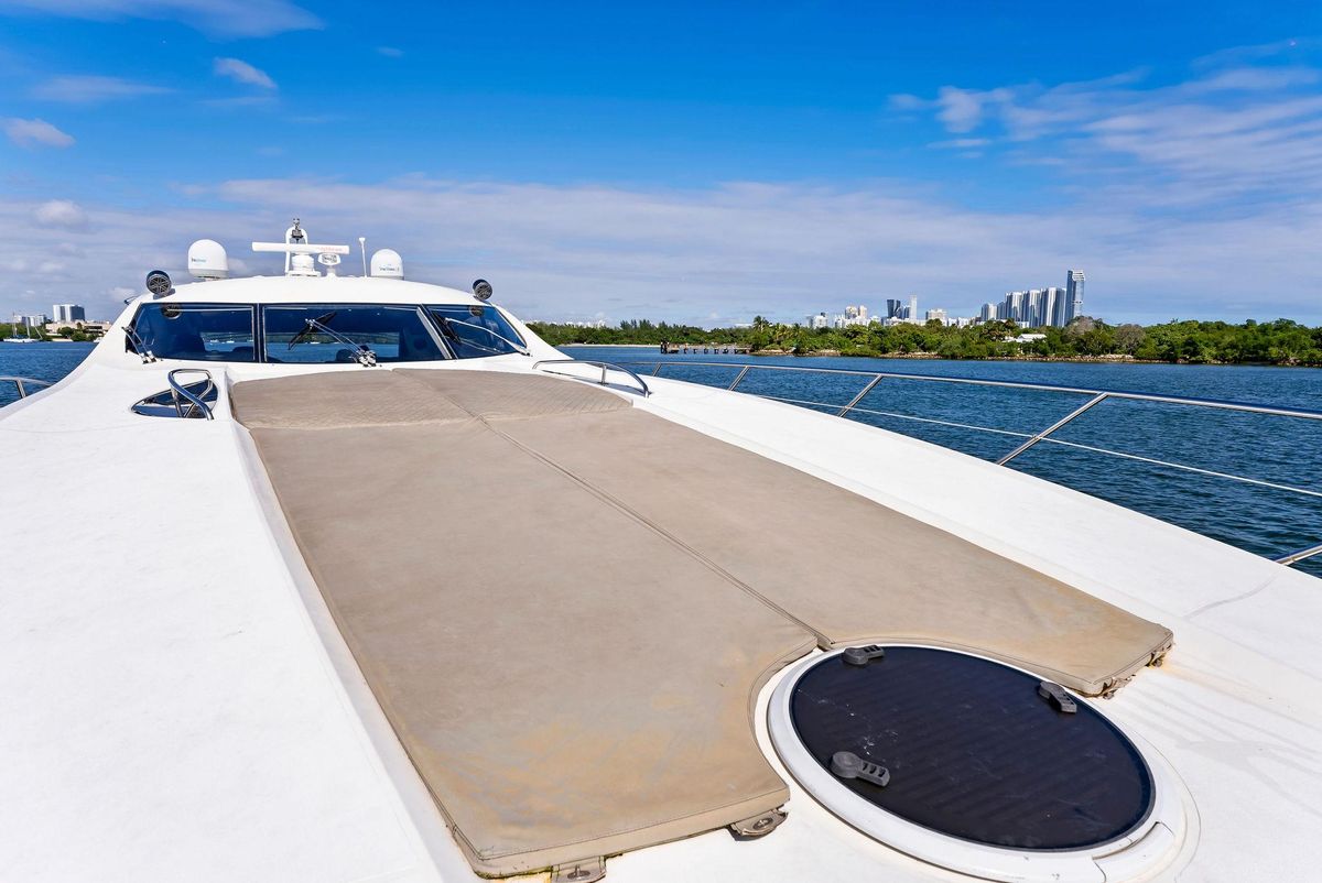 2001 Sunseeker 75 