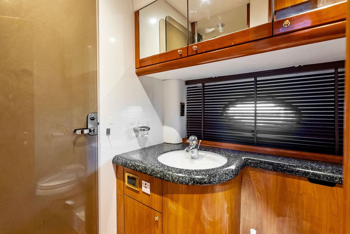 2001 Sunseeker 75 