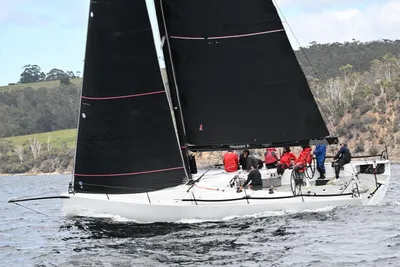 Botin & Carkeek GP 42