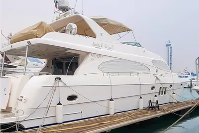 Gulf Craft Majesty 75