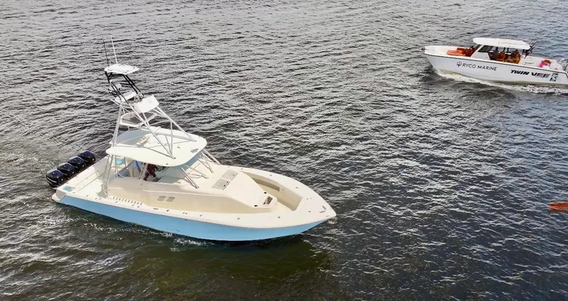 Saltwater Striker Yacht Photos Pics 2016 SeaVee 430 Fish Around boat cruising on open water.