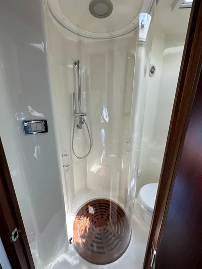 Saltwater Striker Yacht Photos Pics 