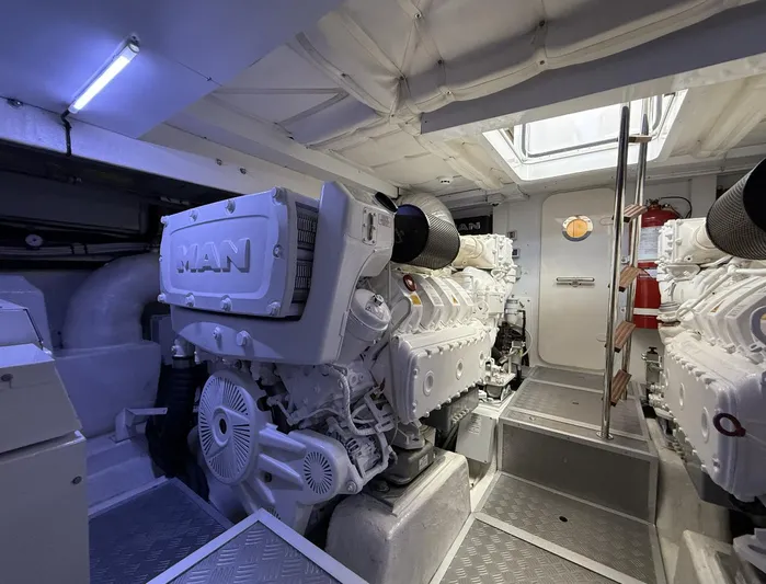 Catissa Yacht Photos Pics 