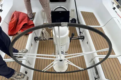 2004 Jeanneau Sun Fast 37