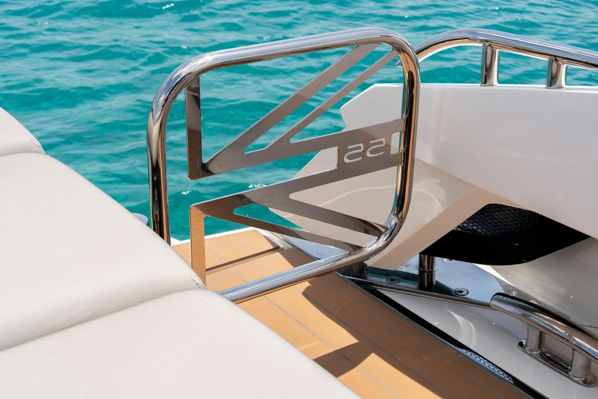 2024 Sunseeker 56 