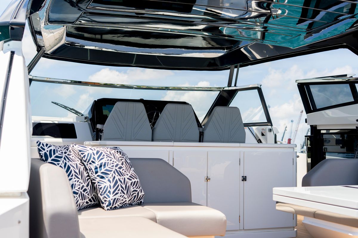 2024 Sunseeker 56 