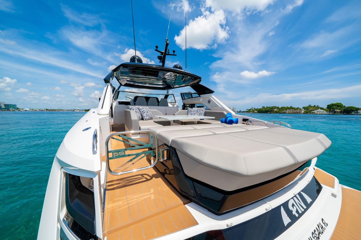2024 Sunseeker 56 