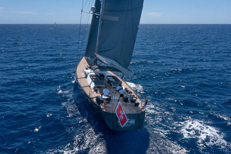 Ych2 Yacht Photos Pics 