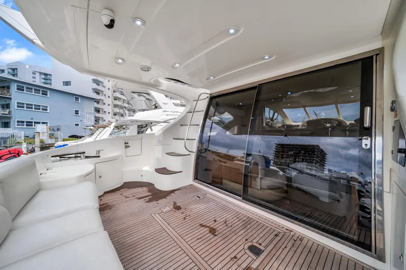  Yacht Photos Pics Luxurious 2006 Azimut FLY 55 yacht interior with sleek design and spacious seating area.