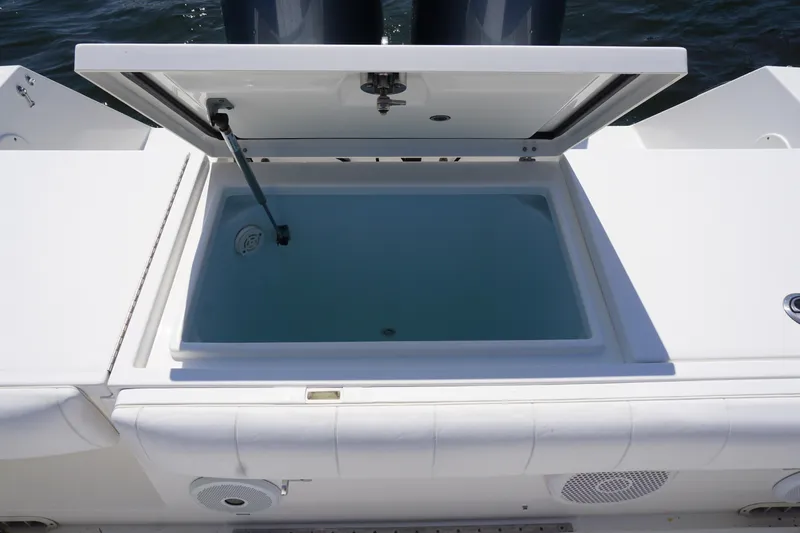 Past Time Yacht Photos Pics 