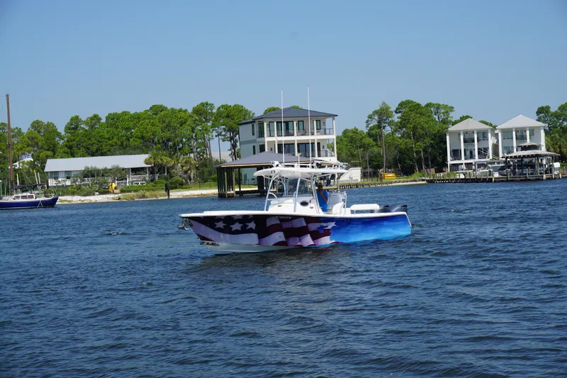 Past Time Yacht Photos Pics 2012 32 Regulator 32 FS Past Time Exterior Profile