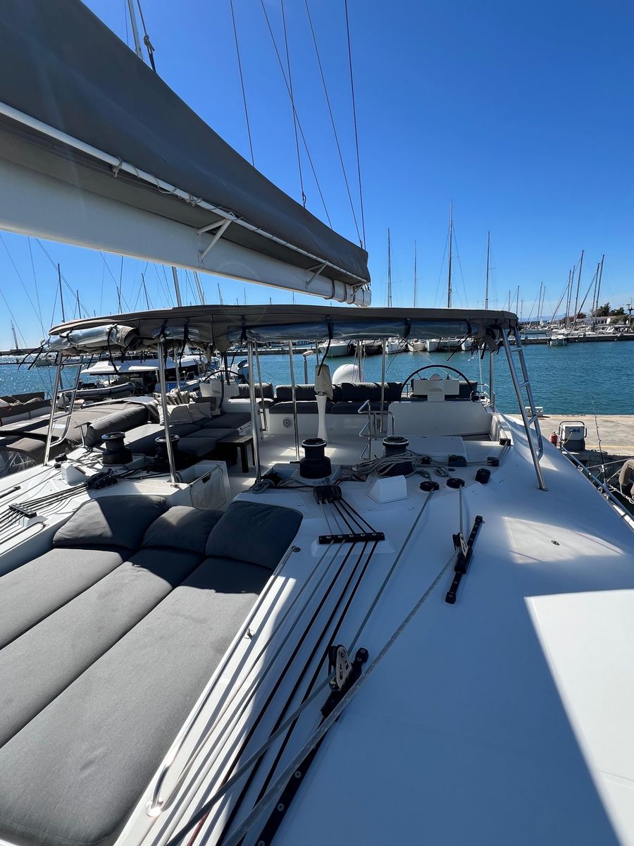 2015 Lagoon 62 