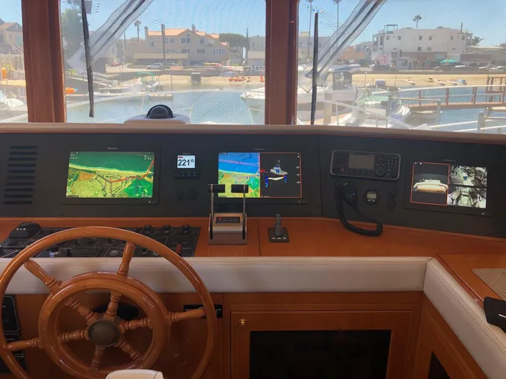 Myra May Ll Yacht Photos Pics 