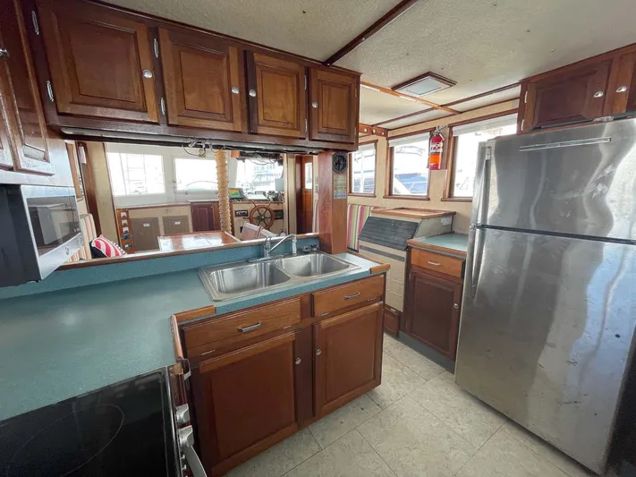 Wine Down Yacht Photos Pics 