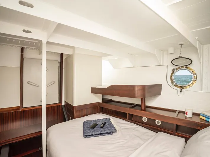 La Fenice Yacht Photos Pics 