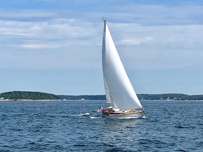 Aletheia Yacht Photos Pics 