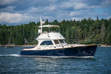 Halcyon Yacht for Sale 44 Hinckley Yachts Southwest Harbor, ME