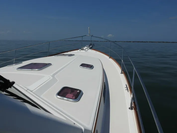 Azul Yacht Photos Pics 