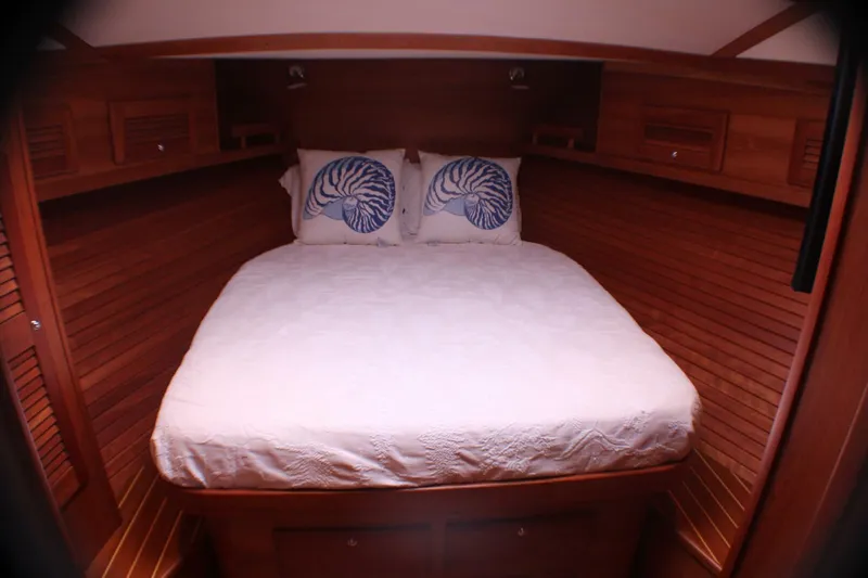 Azul Yacht Photos Pics 