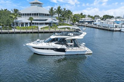 2019 50' Galeon-500 Fly Palm Beach Gardens, FL, US