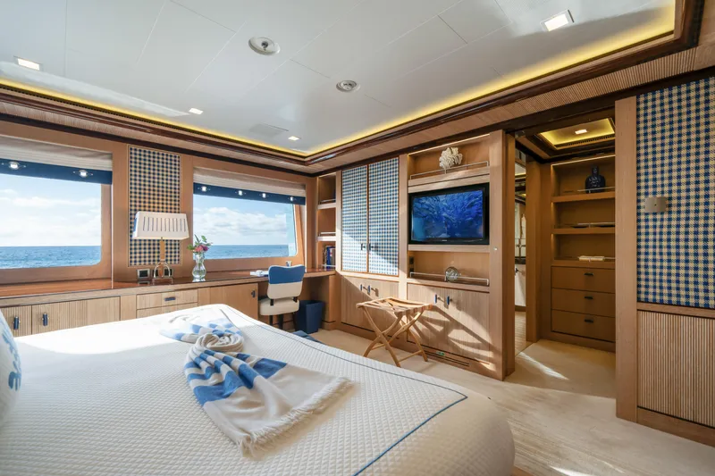 Axioma Yacht Photos Pics Luxurious 2013 Dunya Yacht bedroom with ocean view, elegant decor, and modern amenities.