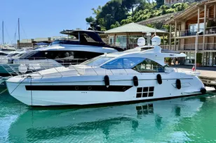 2019 Azimut S6