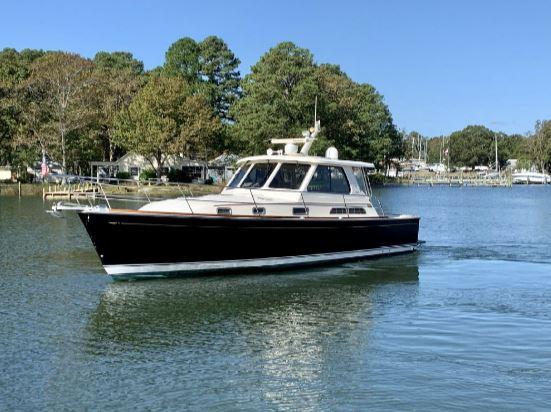 2006 Sabre 38 Hard Top Express Motor Yachts for sale - YachtWorld