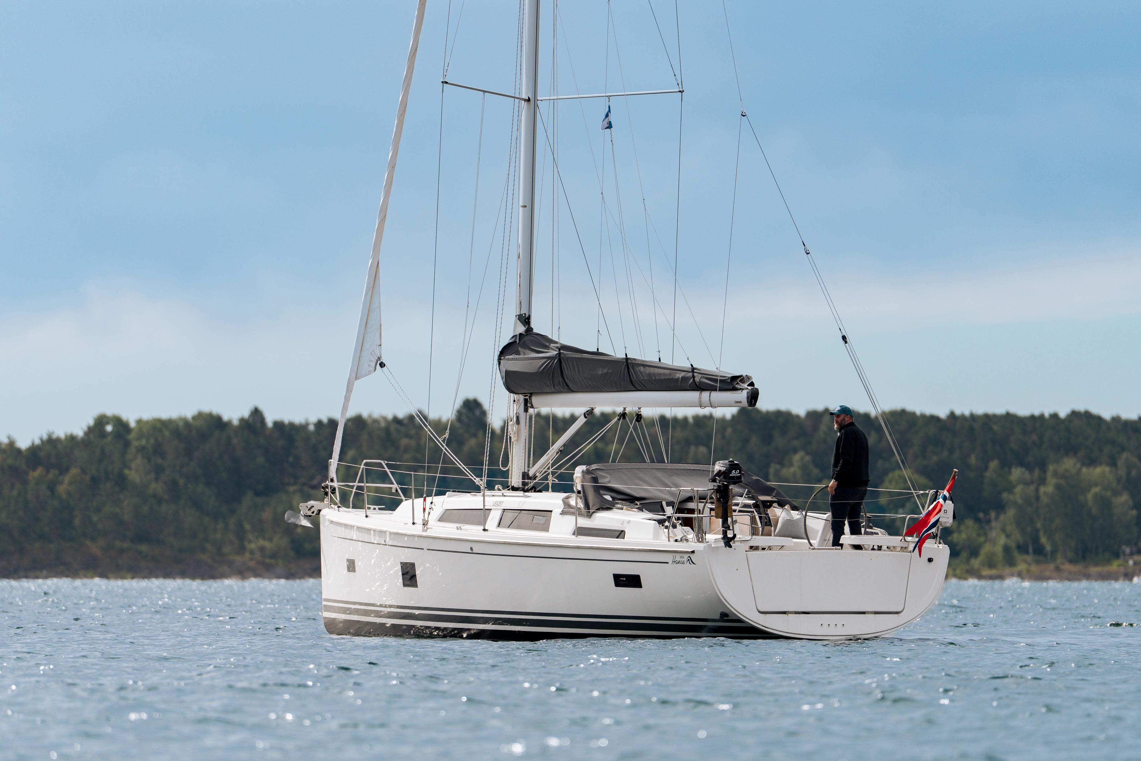 Hanse 388