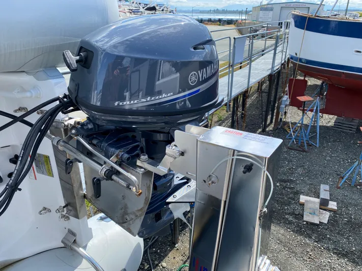 Ursa Yacht Photos Pics Yamaha outboard motor on a 2019 Sargo 36 Explorer boat, dockside view.