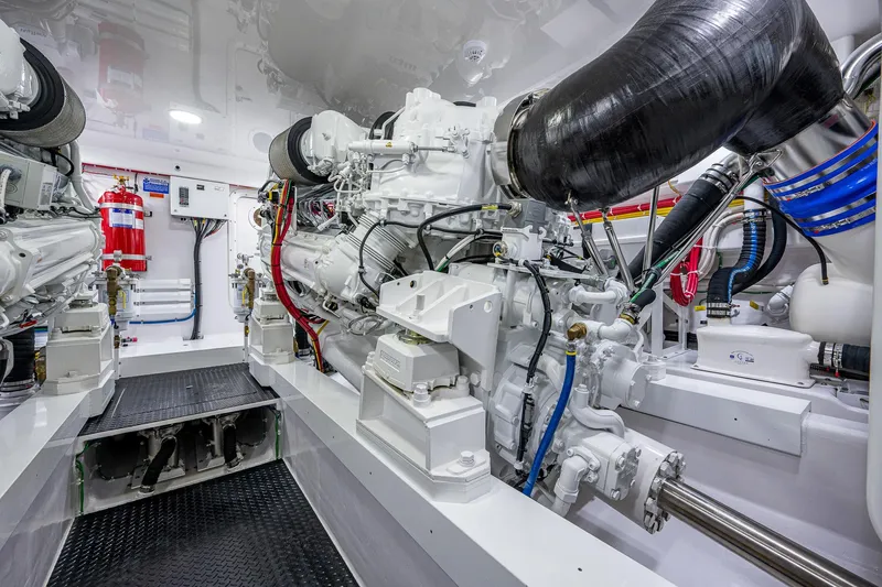 Kemosabe Yacht Photos Pics Viking 68 KEMOSABE - Engine Room
