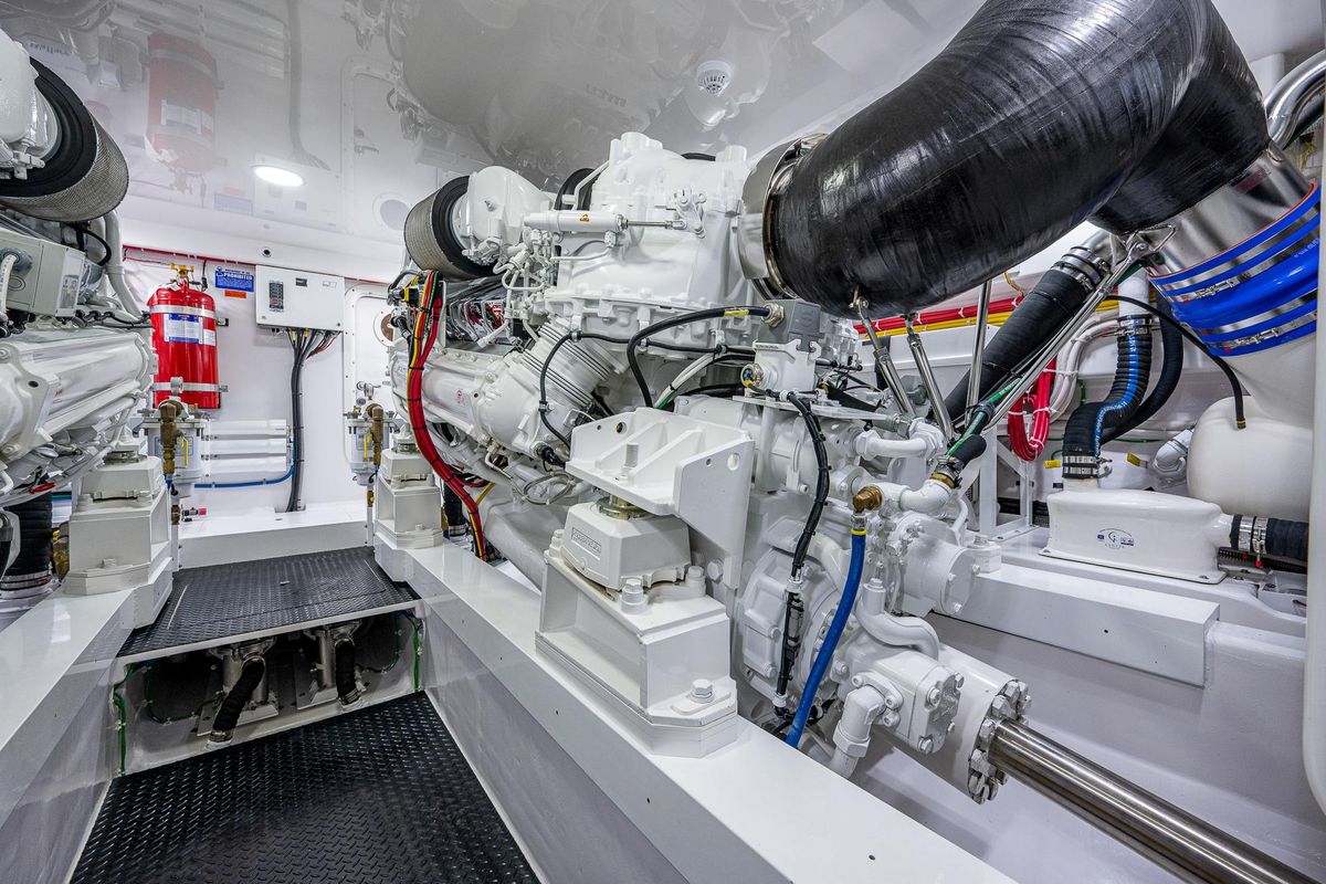 2022 Viking 68 