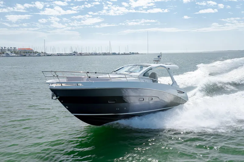  Yacht Photos Pics 2019 Azimut Verve 40 yacht cruising on open water, showcasing sleek design and performance.