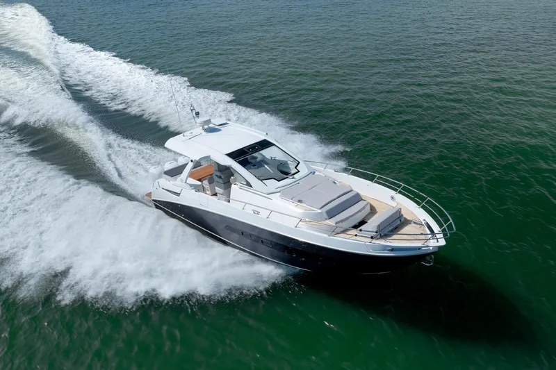  Yacht Photos Pics 2019 Azimut Verve 40 yacht cruising on open water, showcasing sleek design and performance.