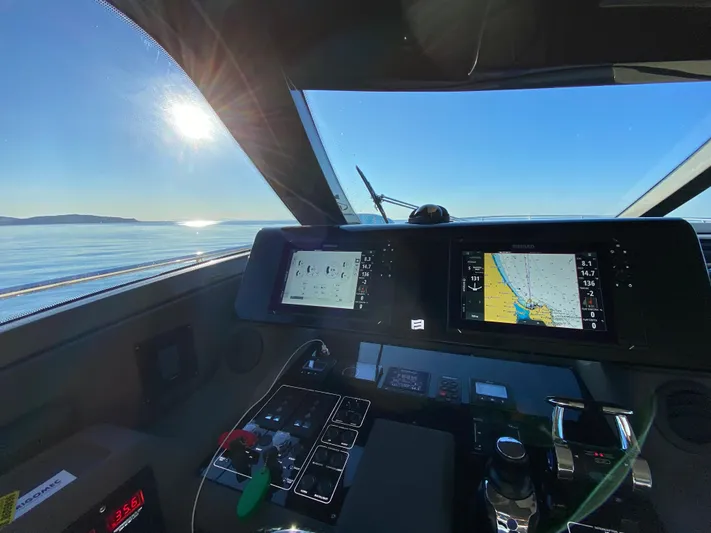 Oscar Yacht Photos Pics 