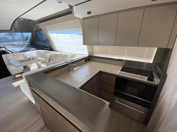 Oscar Yacht Photos Pics 