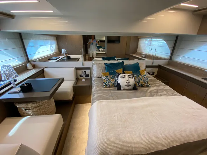 Oscar Yacht Photos Pics 