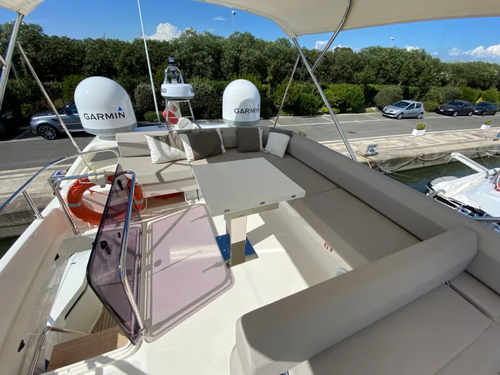 Oscar Yacht Photos Pics 