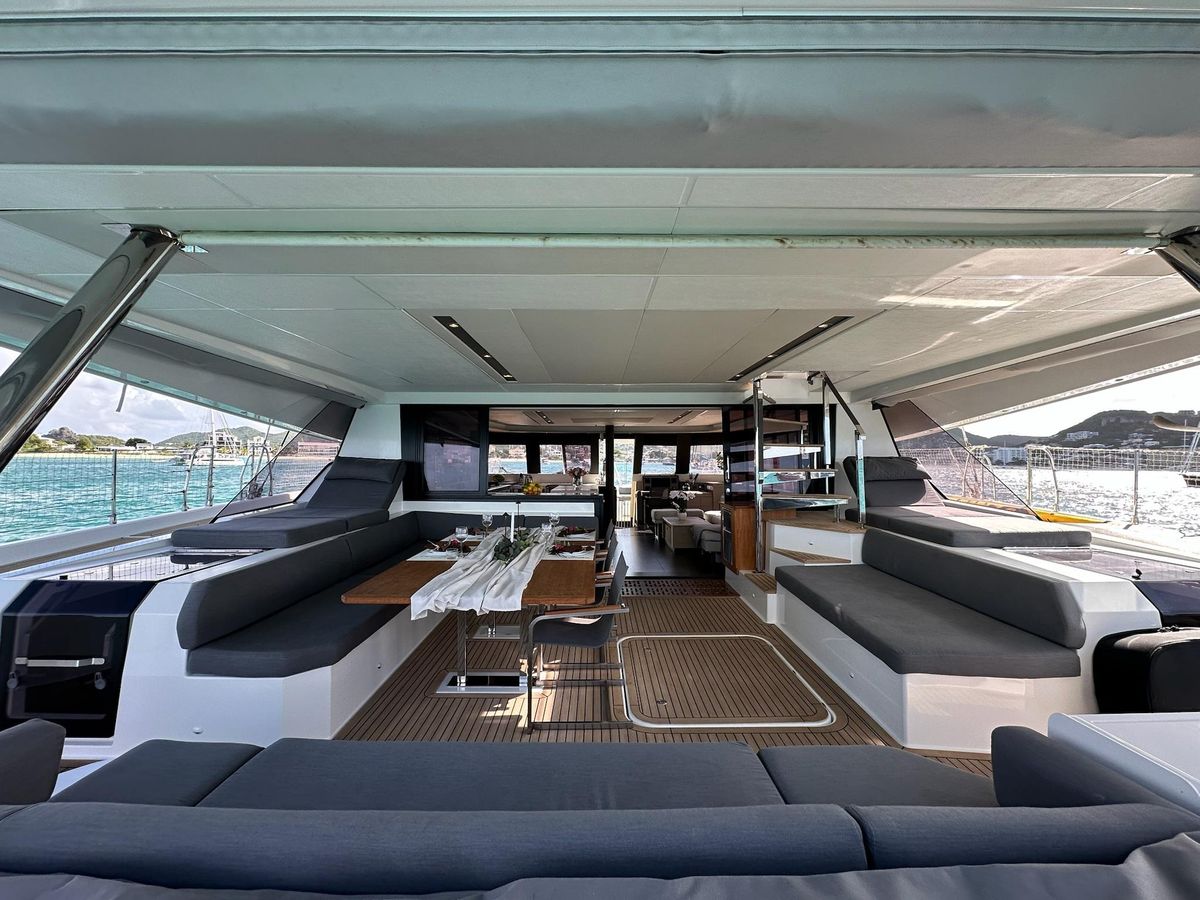 2020 Fountaine Pajot 59 