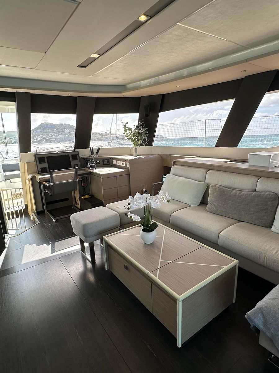 2020 Fountaine Pajot 59 