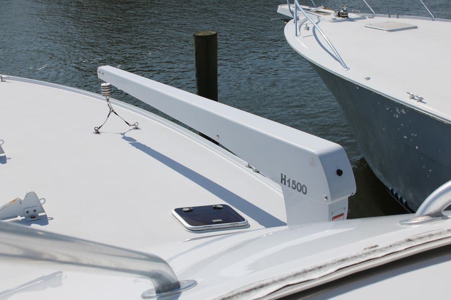 1998 Hatteras 60 Convertible