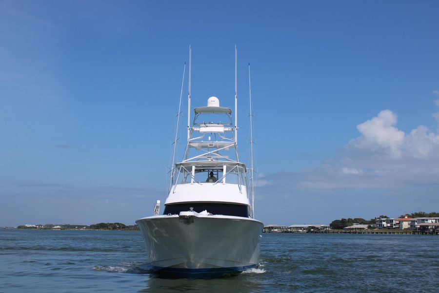 1998 Hatteras 60 Convertible