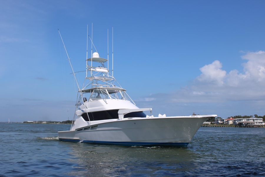 1998 Hatteras 60 Convertible