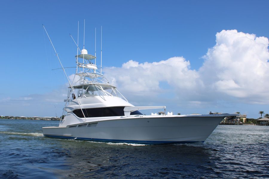 1998 Hatteras 60 Convertible