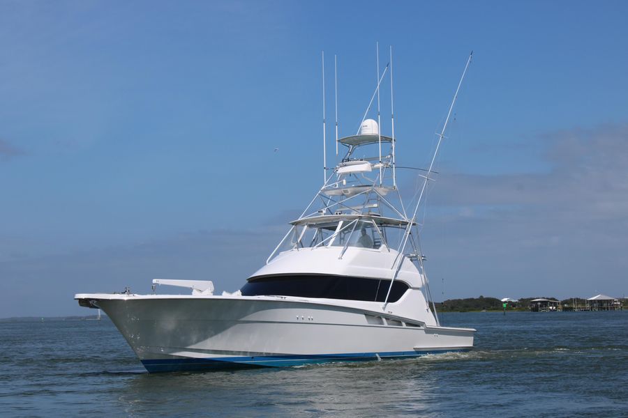 1998 Hatteras 60 Convertible