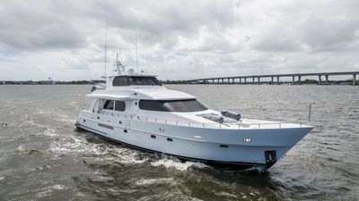 Yacht