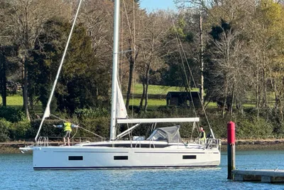 Bavaria C42