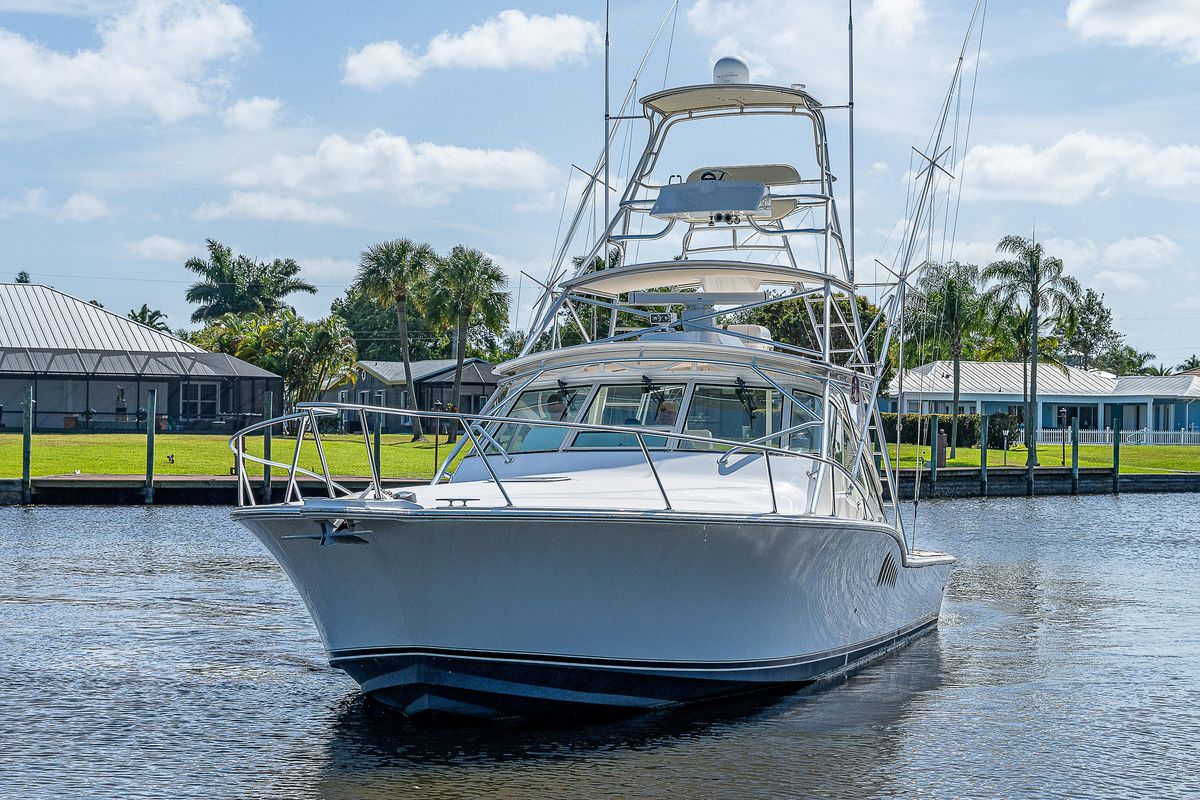 2005 Albemarle 43 